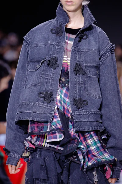 Look 66
